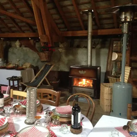 Hébergement de vacances Camp Du Cerf